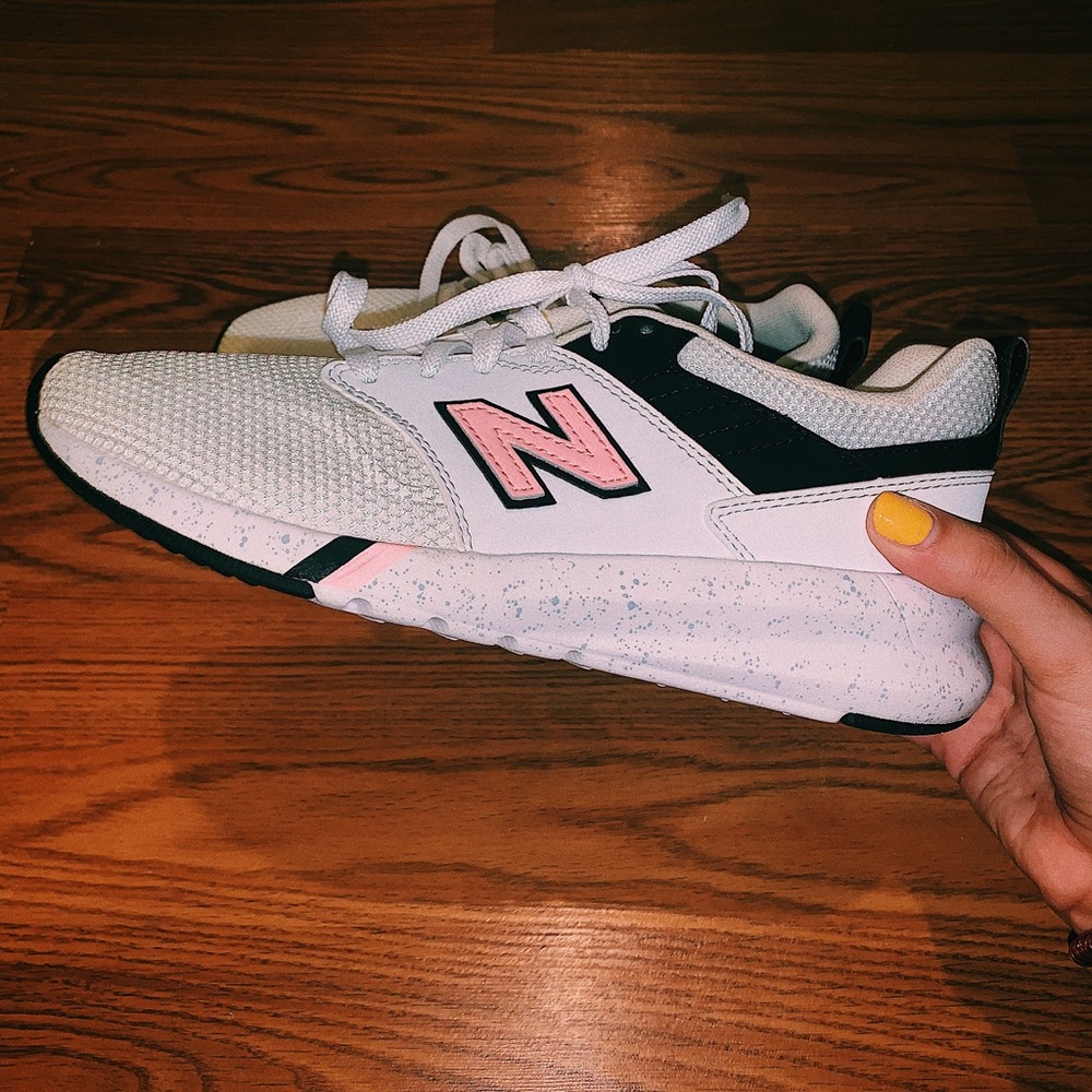 New Balance 009 NWOT